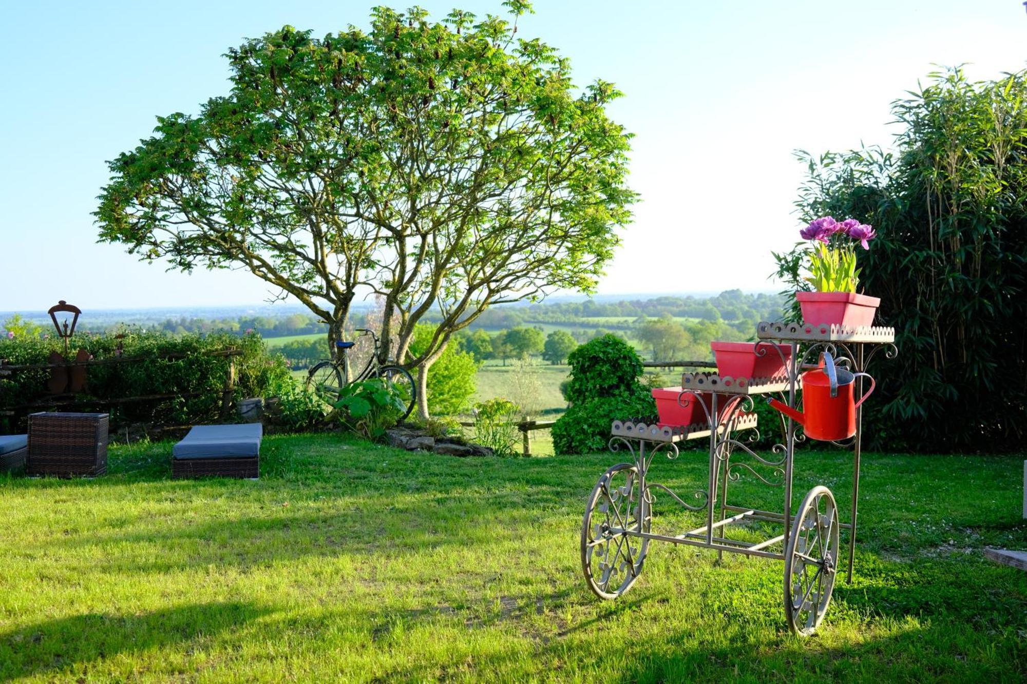 Les De La Forge Des Collines Bed & Breakfast Les Herbiers