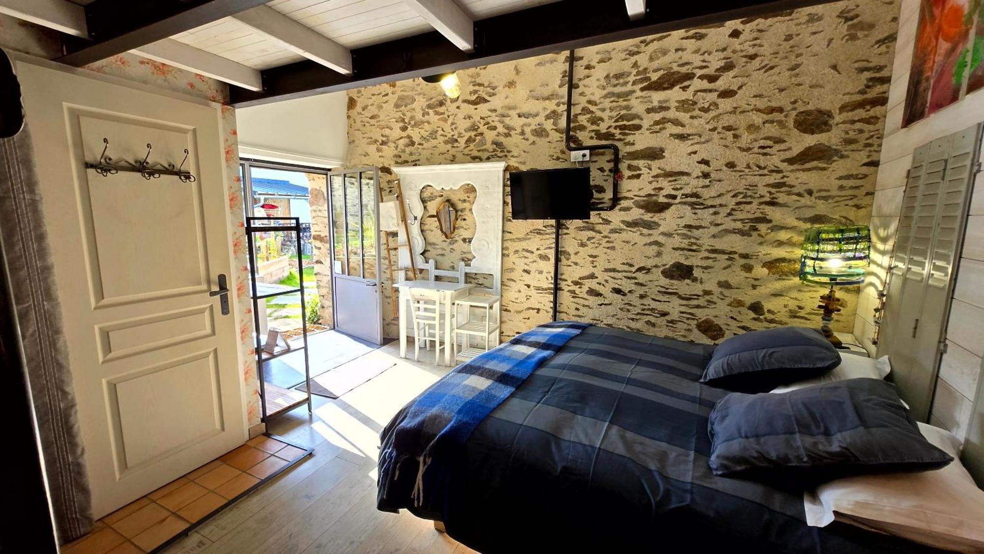 Les De La Forge Des Collines Bed & Breakfast