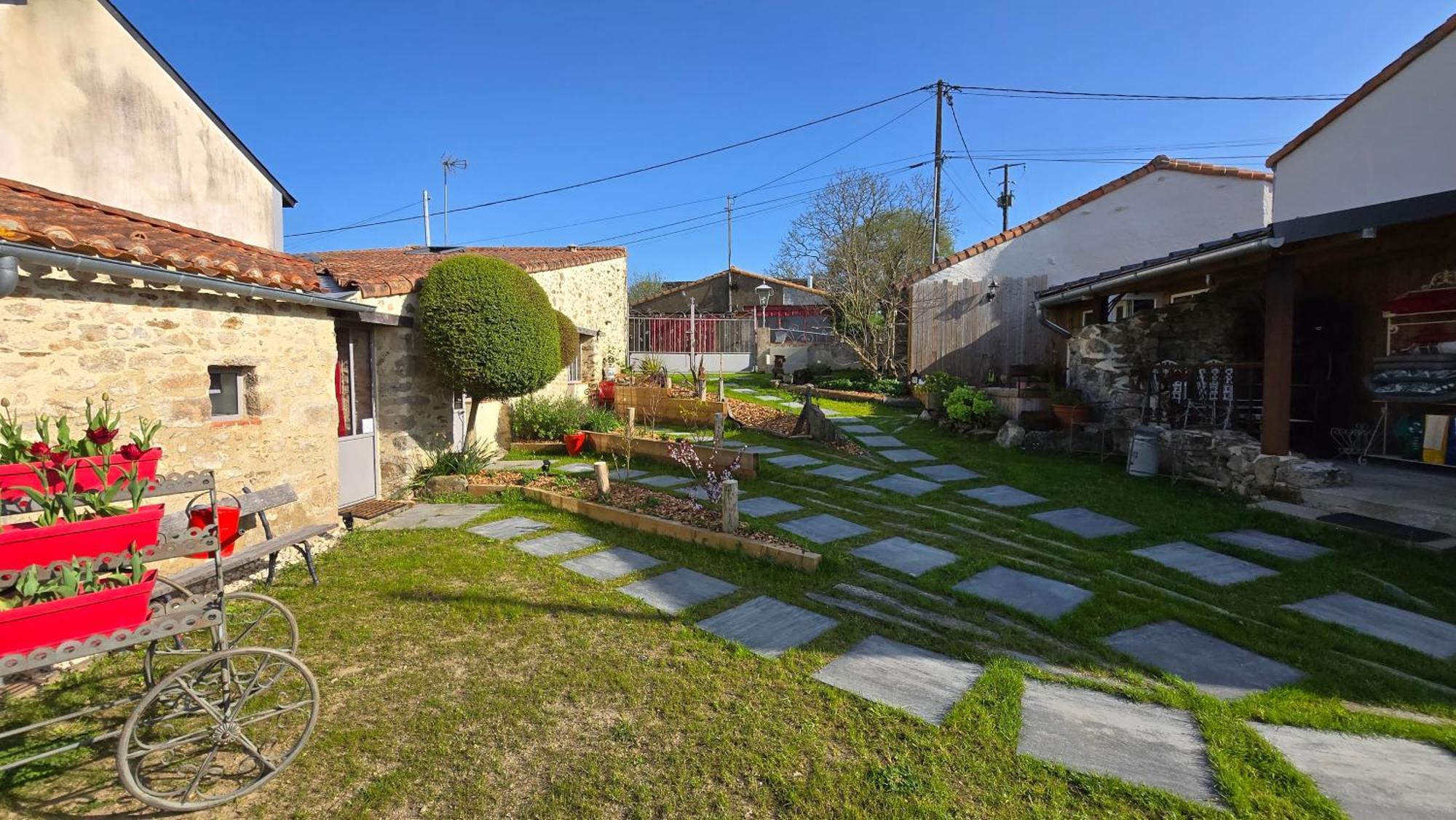 Bed & Breakfast Les De La Forge Des Collines